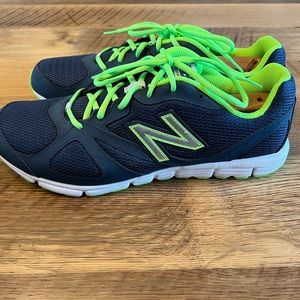 New Balance running shoe 635